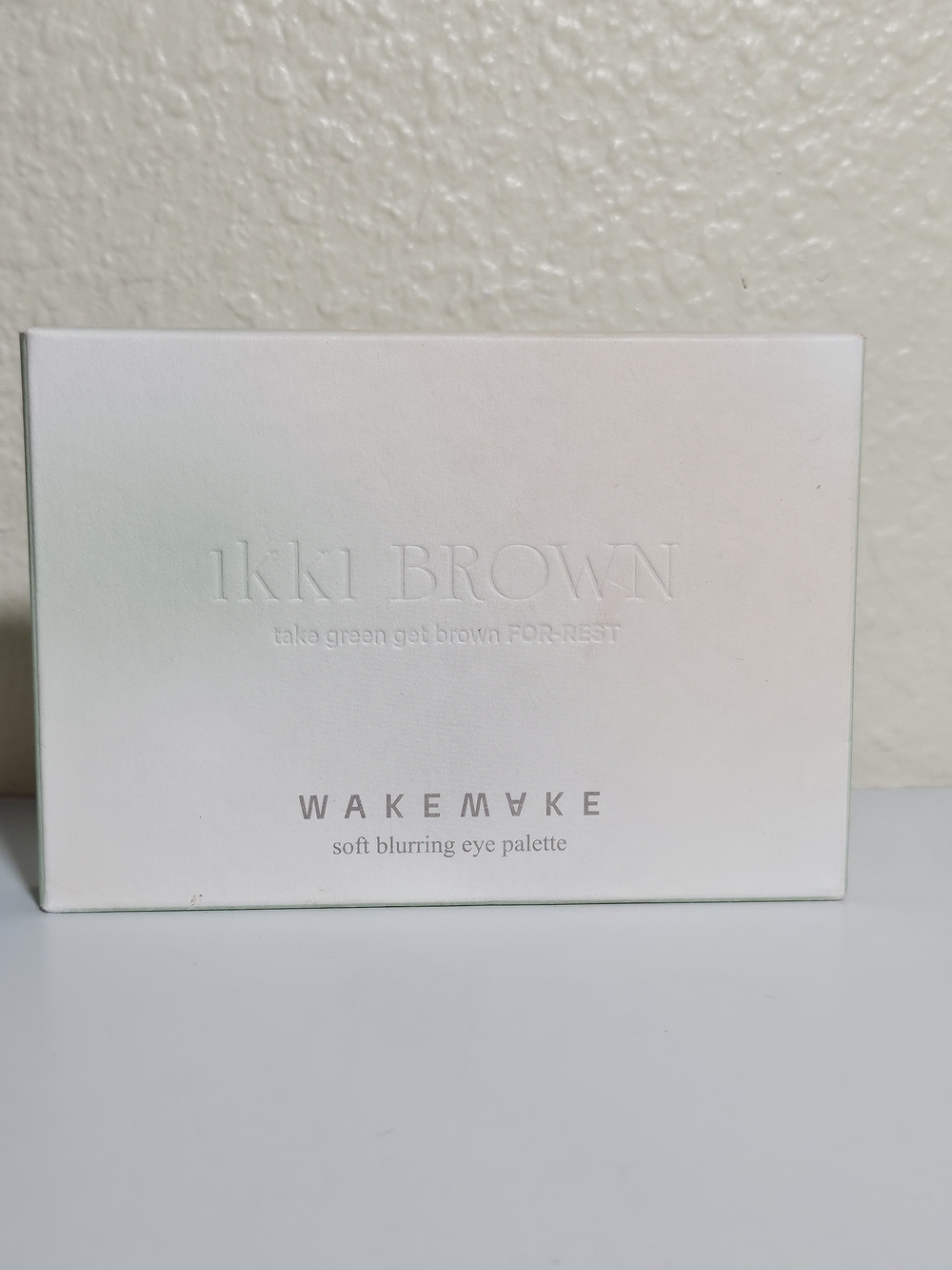 Ikki Brown Soft Blurring Eye Palette - 22